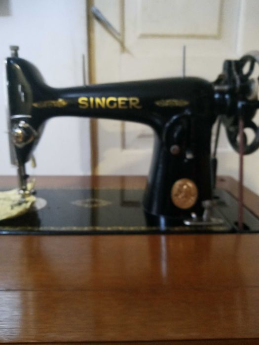 masina de cusut Singer functionala