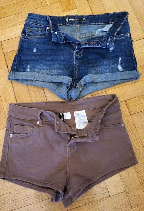 Pantaloni scurti fete varsta 12-14 ani (XS)