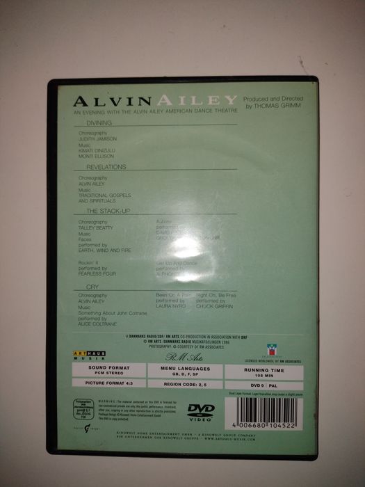 DVD originale de balet. Istoria Dansului și a Teatrului Mondial