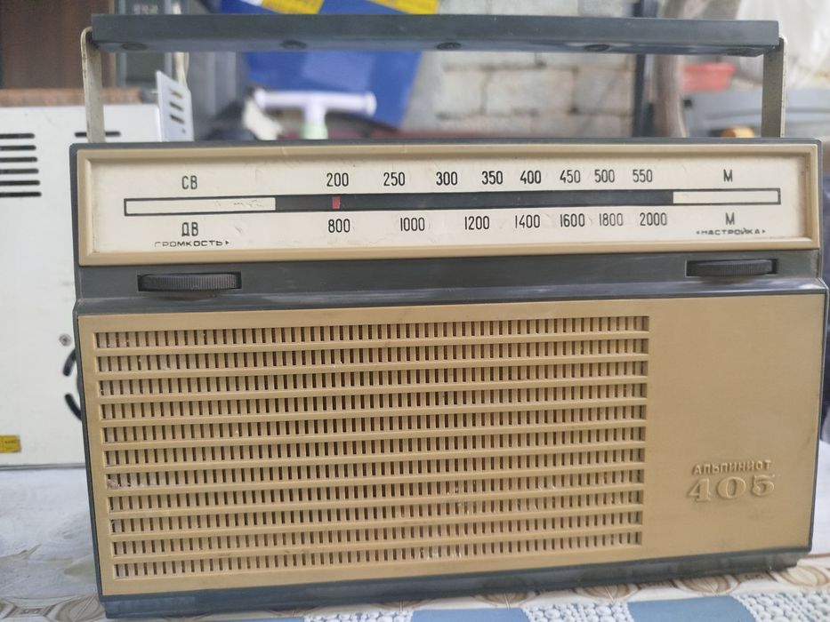 Радио  антикварный
