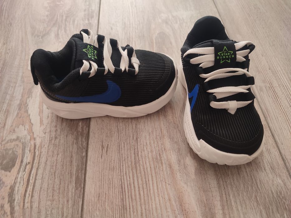 Детски маратонки Nike