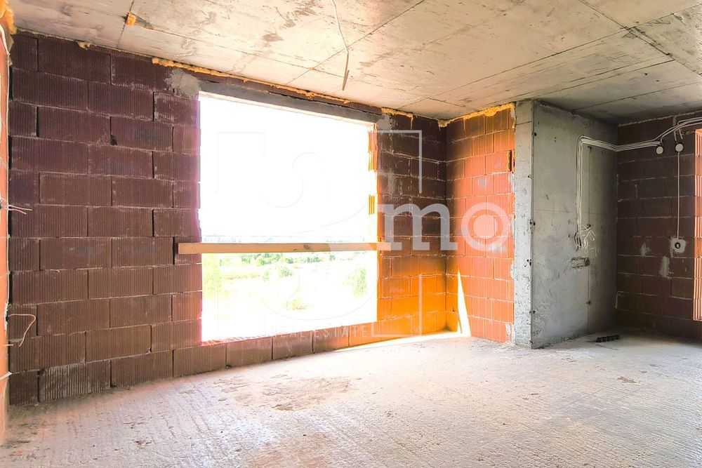 Продава се Двустаен апартамент в София, Люлин 5 - 79 кв.м за 1461 €/кв.м - Снимка #3