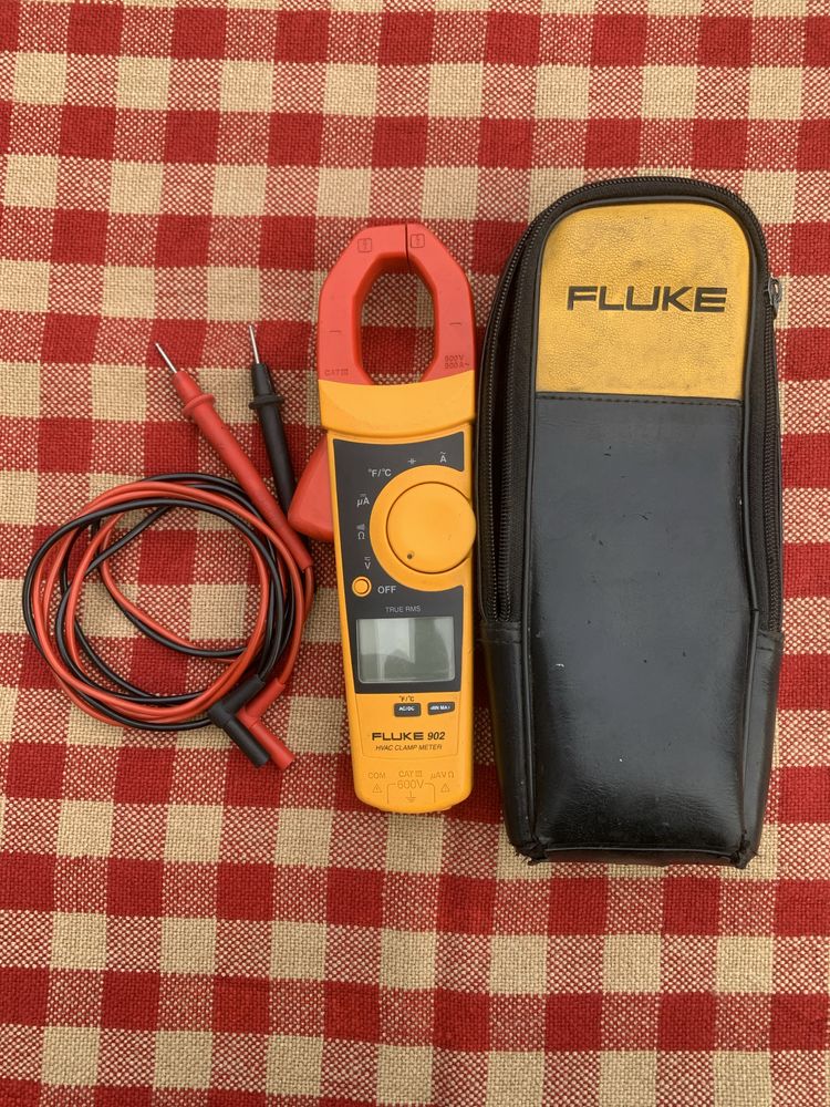 Fluke 902 FC / true RMS измервателни клещи за HVAC приложения.