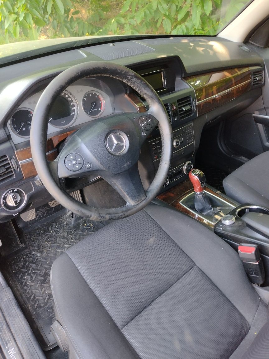 Мерцедес GLK220cdl