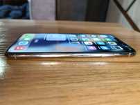 iPhone xs max 64 GB
