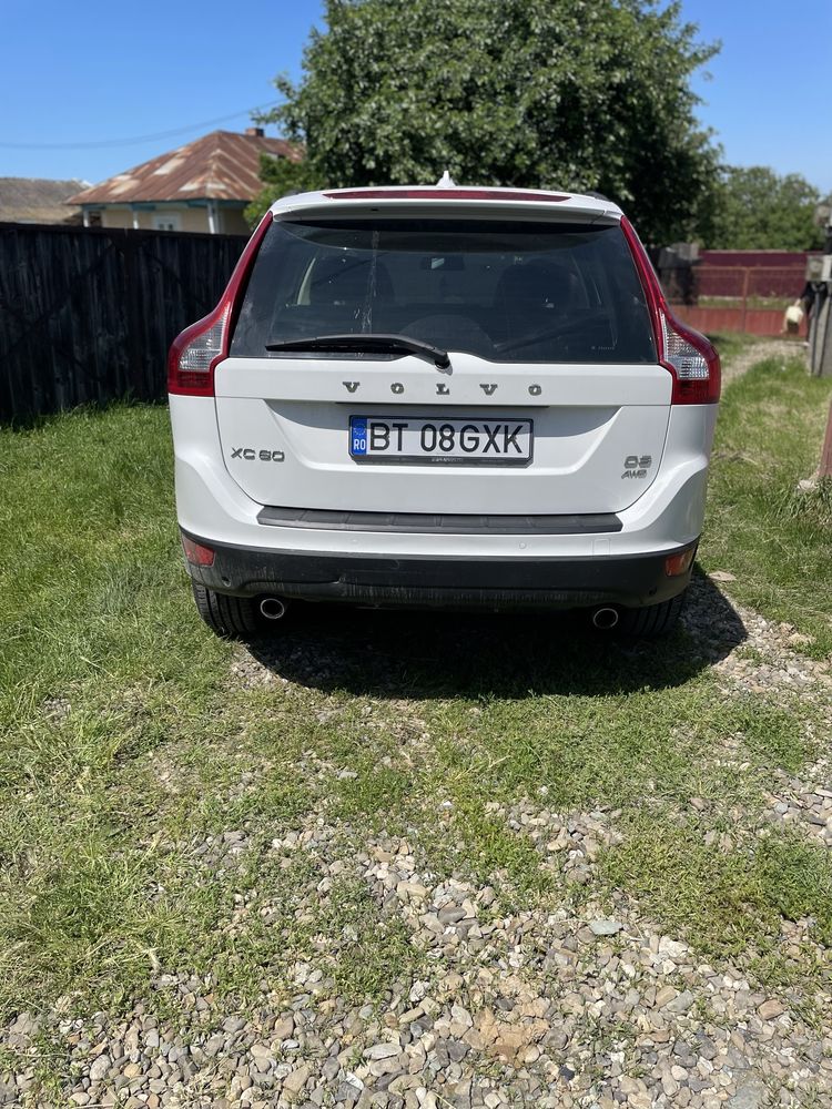 VOLVO XC60.   11/2011    tel:0️⃣7️⃣5️⃣3️⃣9️⃣0️⃣4️⃣6️⃣6️⃣1️⃣