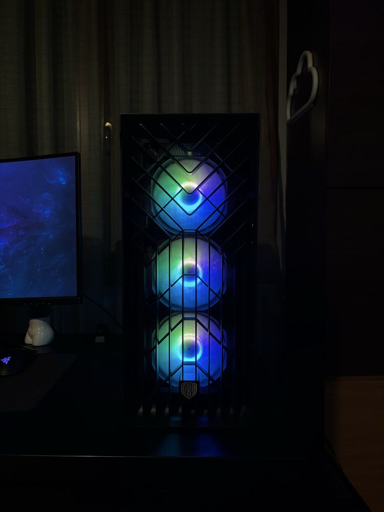 Геймърски компютър – i5 9600K / GTX 1060 / 32GB RAM / ARGB