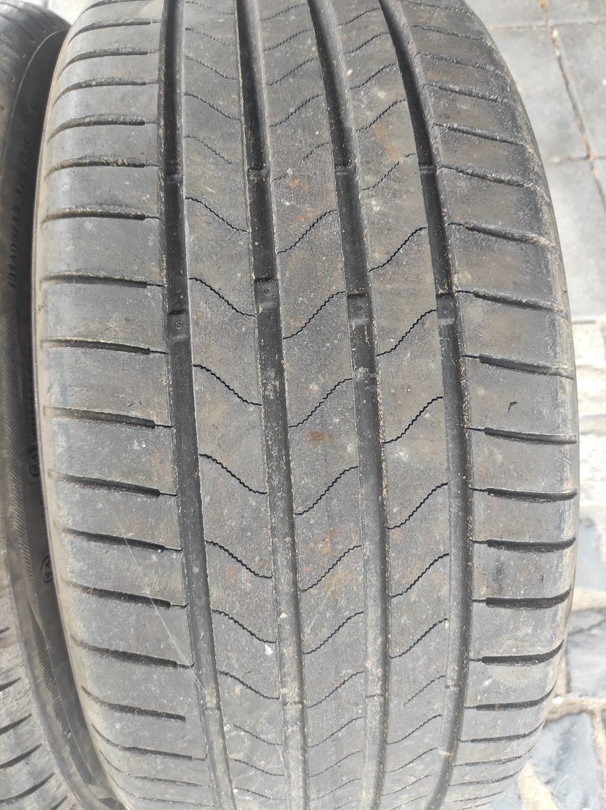 225/40/18 Bridgestone 4бр