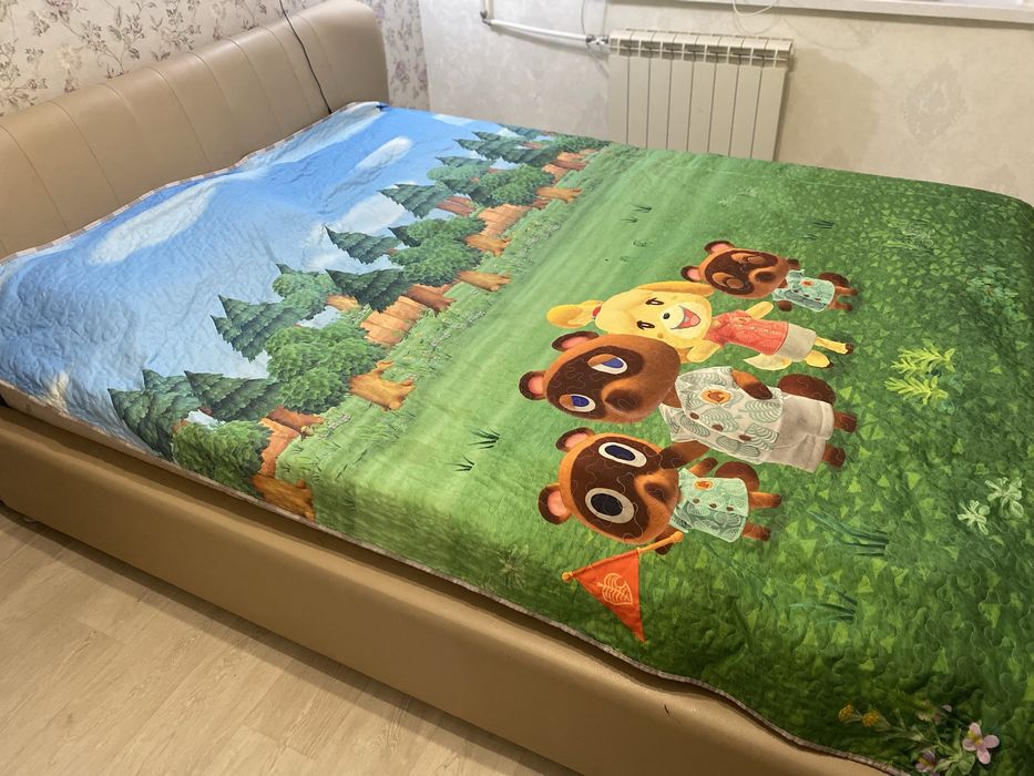 Двуспальная  кровать