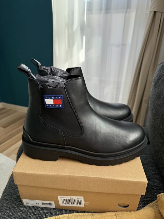 Tommy Jeans Leather Chelsea cizme negre marimea 43 noi originale