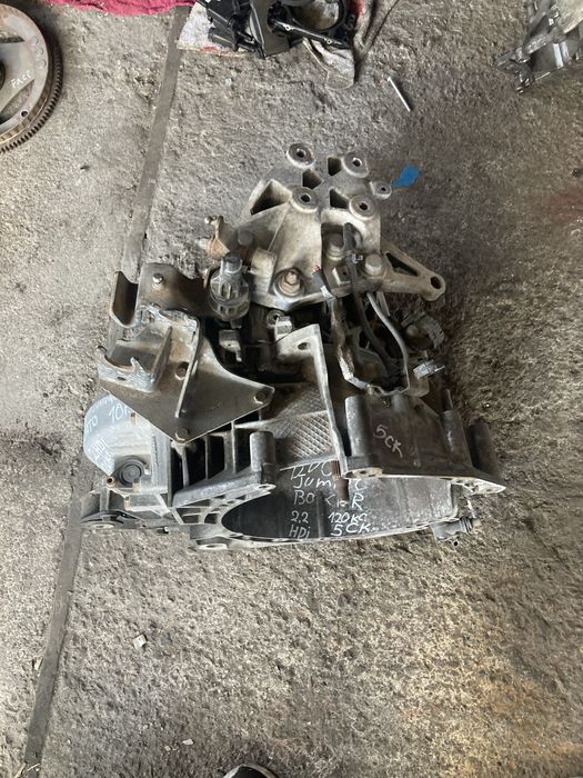 Fiat ducato boxer  2.2hdi 120кс 2010 година 5 скорости Скоростна Кутия