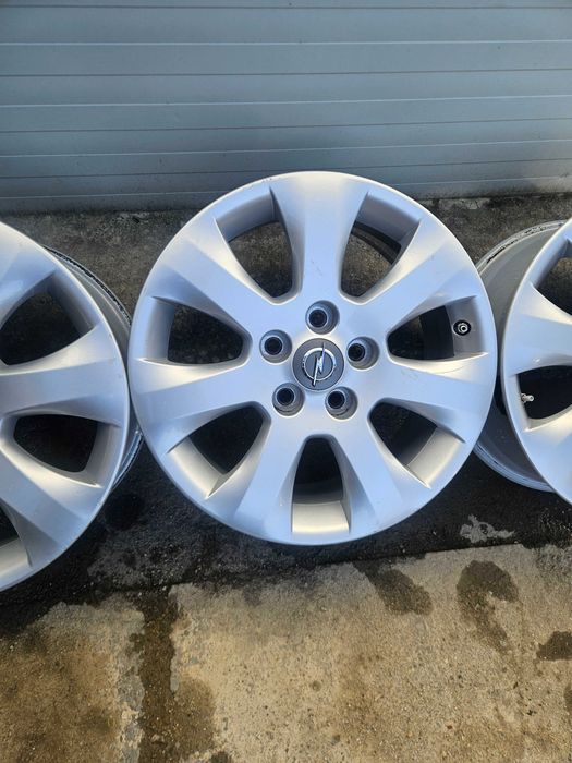Jante pe 17 opel  insignia