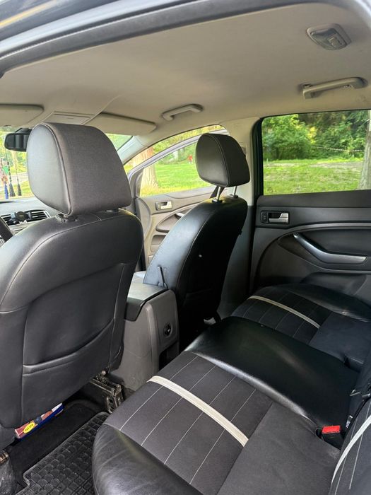 Vând Ford Kuga din anul 2009, 2.0 Diesel