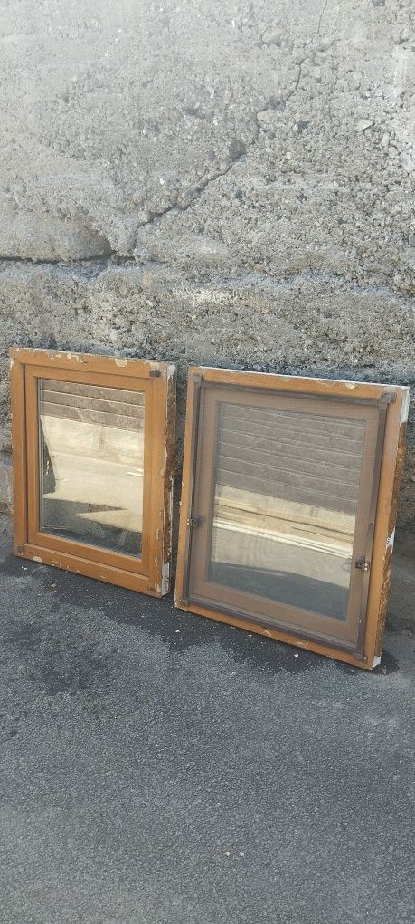 Продам 2 окна в отличном состоянии