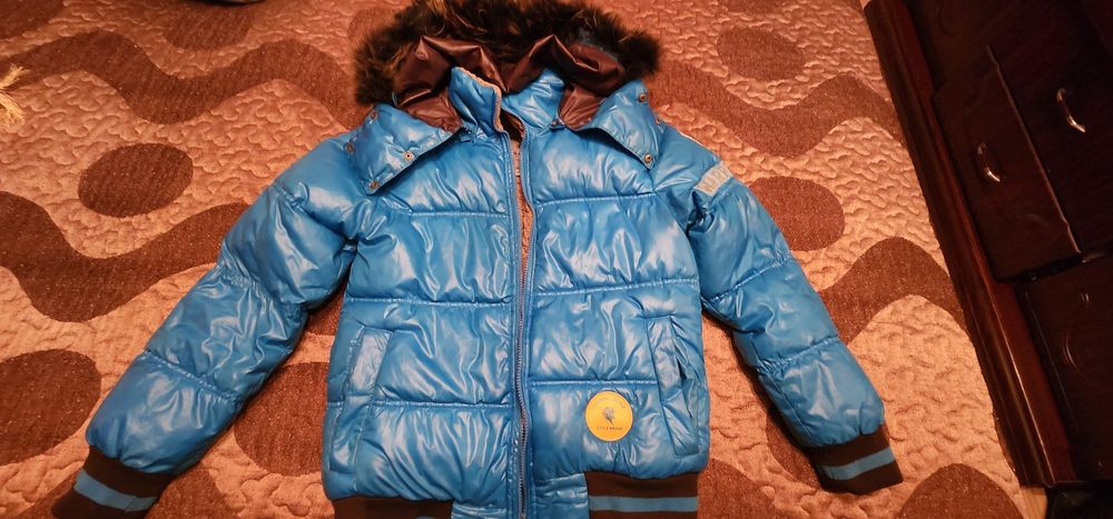 Куртка зимняя 10 лет Puledro Турция состояние отличное