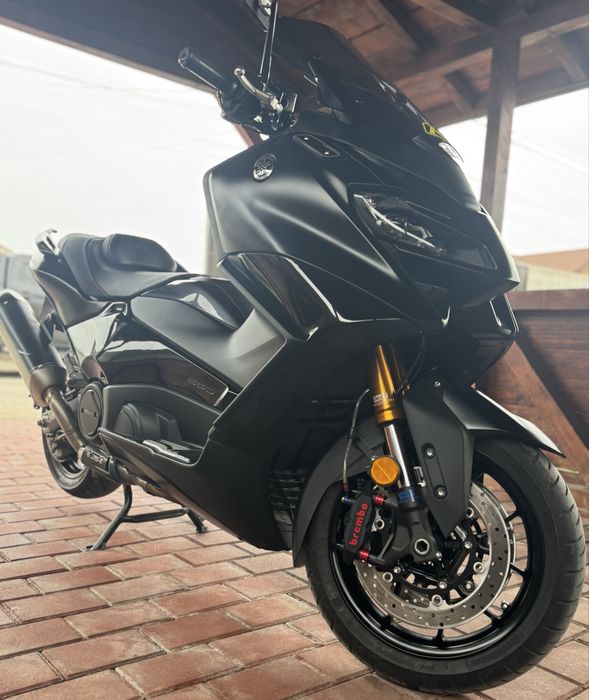 Yamaha Tmax 560 (2024)