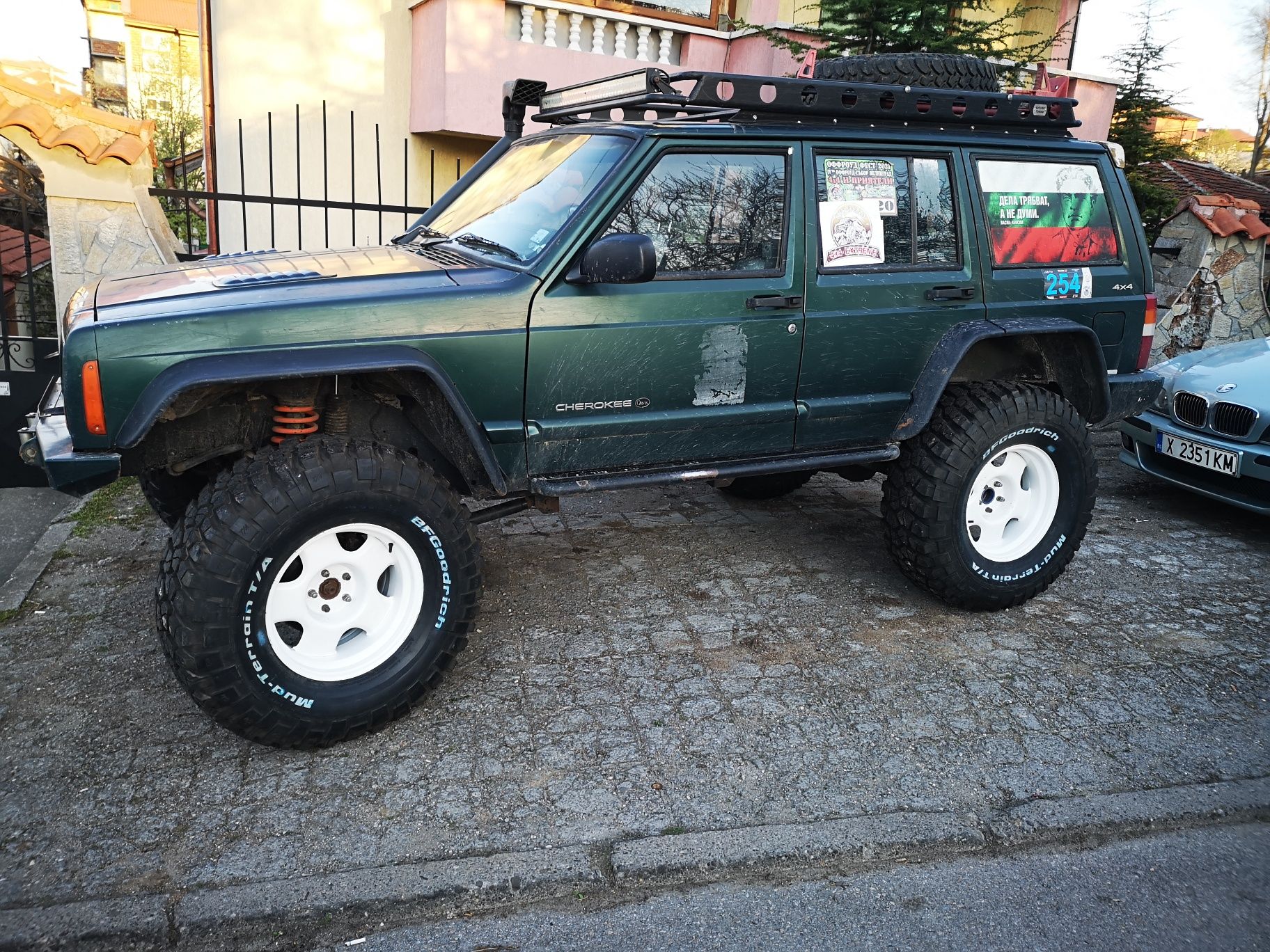 Гуми с джанти 5х114.3 bf goodrich km2 37x12.5x17 offroad