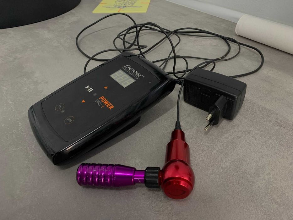 Masina Tatuat Cheyenne Thunder +sursa si 2 grip-uri