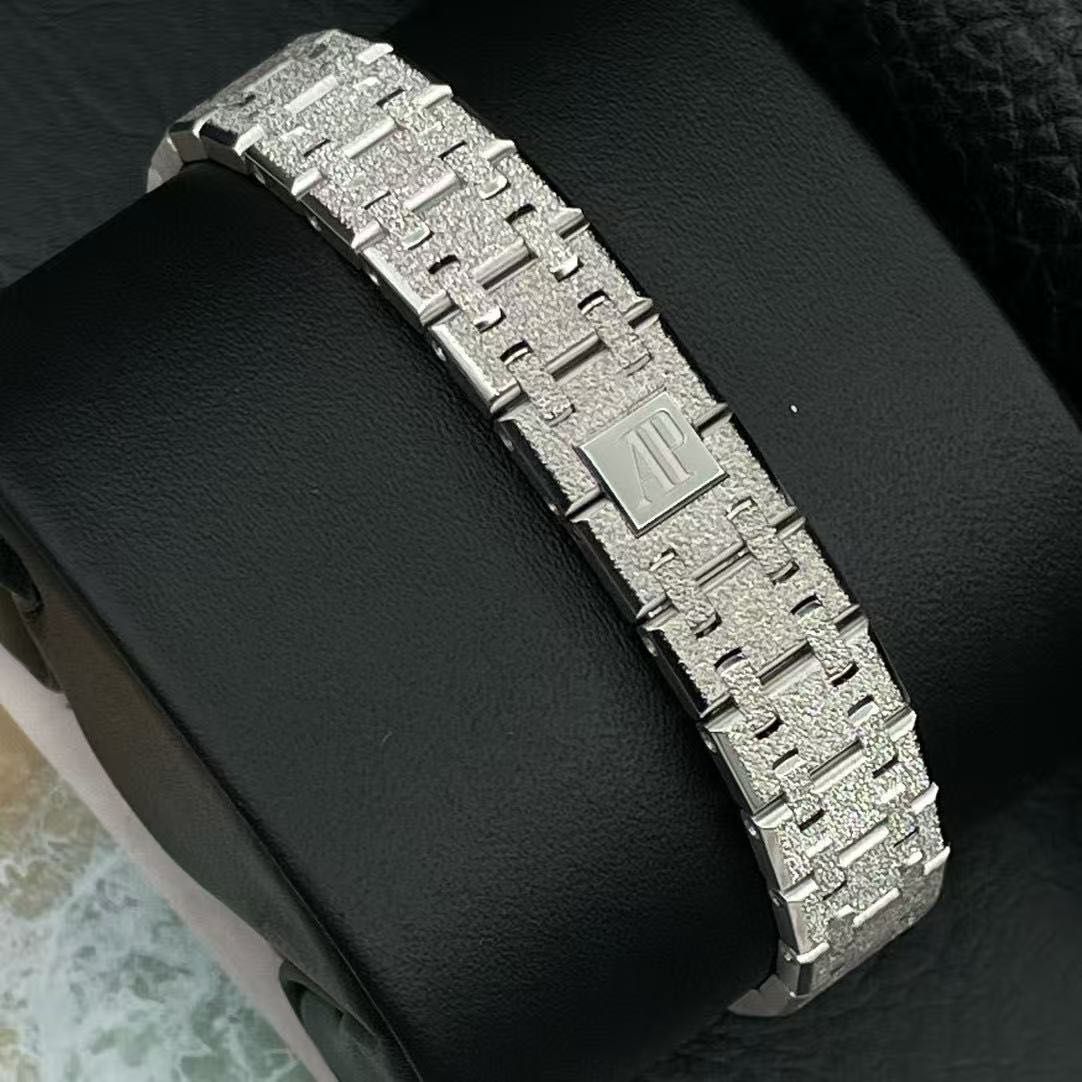 Audemars Piguet 67630bc