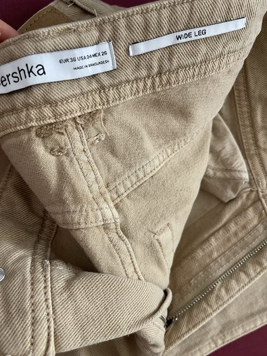 Различни модели дънки bershka 34-36 размер