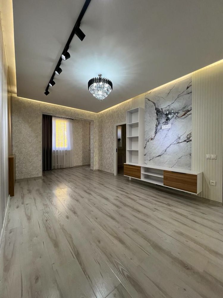 Продается квартира Юнусабад-15 2(3)/4/4