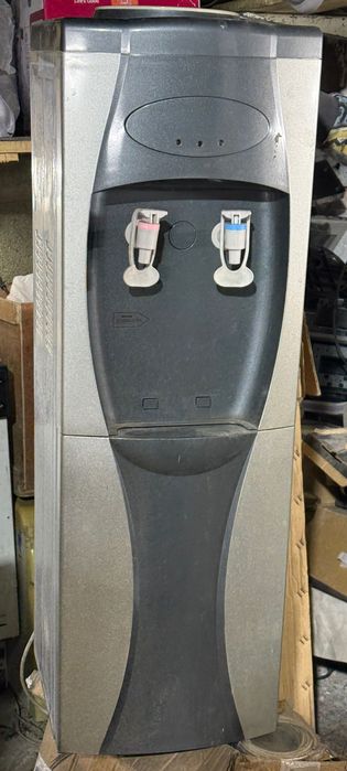 Кулер для воды диспенсер на запчасти для ремонта