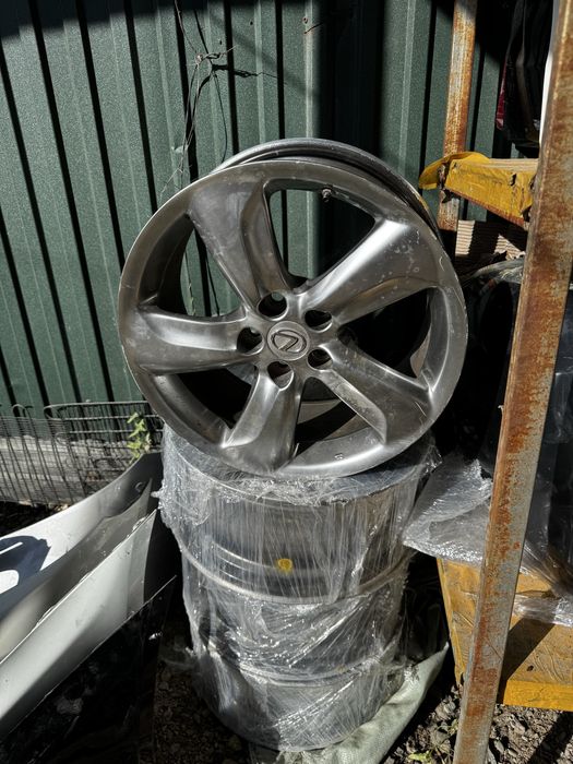Диски R18 Lexus GS 350
