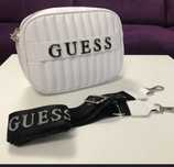Geanta guess alba