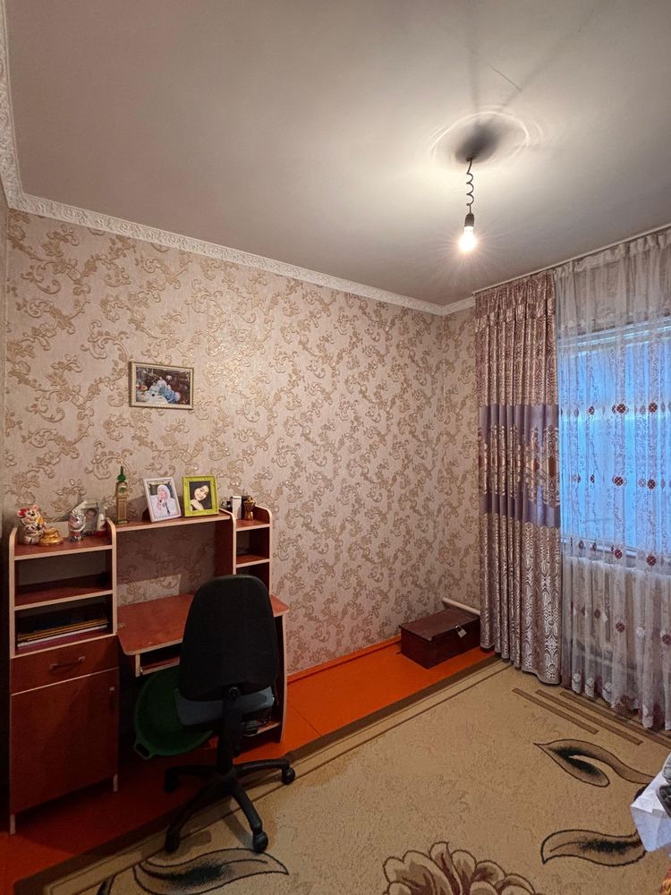 Продаётся дом со всеми удобствами, центр