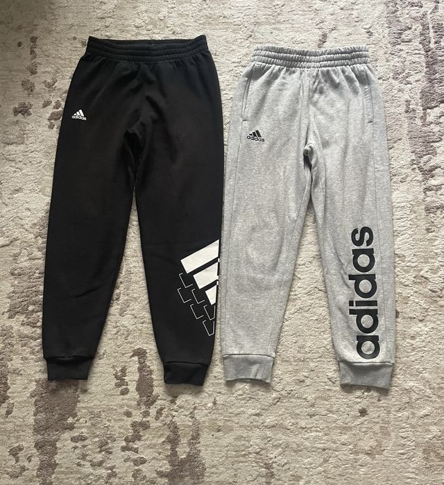 Vand hanorace si pantaloni de trening Adidas