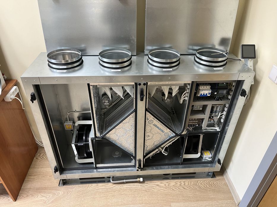 Вытяжка вентиляция