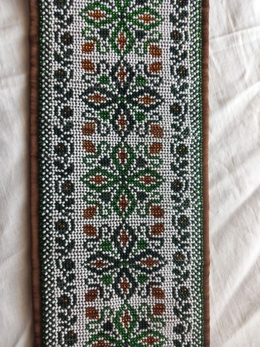 Brâu cu margele tradițional din Bucovina