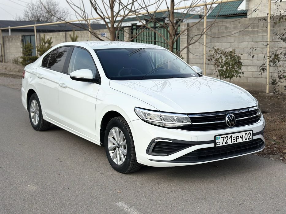 Volksvagen jetta 2023 год