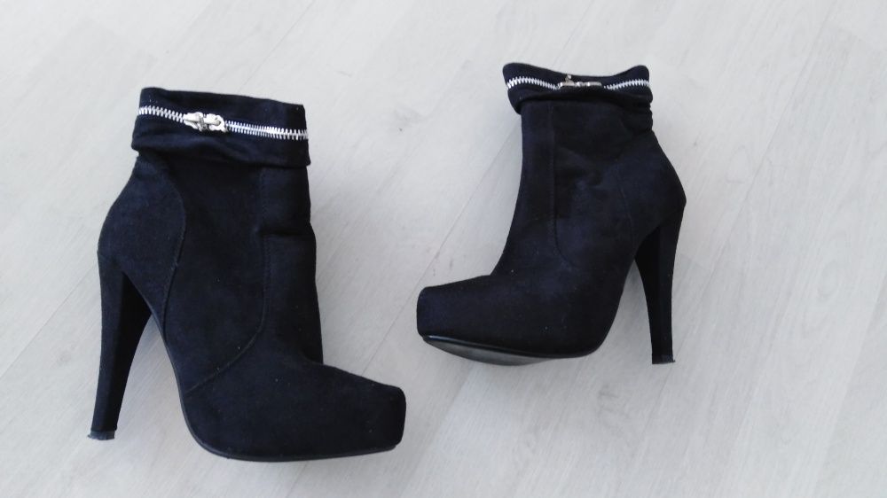 vand botine,fashion,piele,import,calitate.