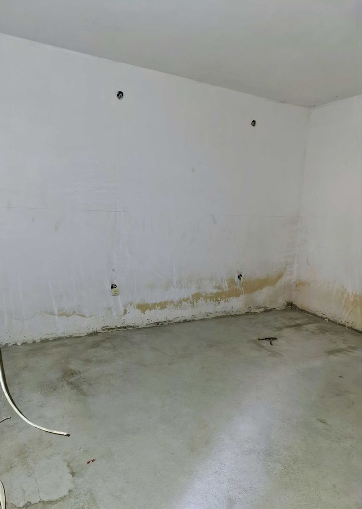 Продава се Магазин в София, Овча купел - 116 кв.м за 1284 €/кв.м - Снимка #2