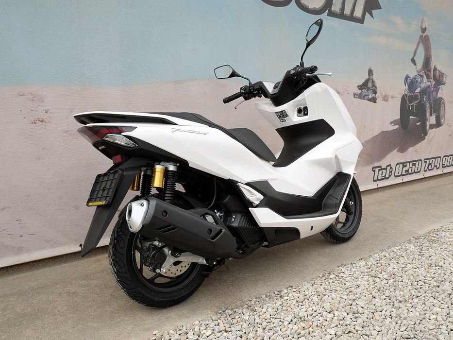 Scuter Honda PCX 125 DX ABS 2025 | Rate | Leasing