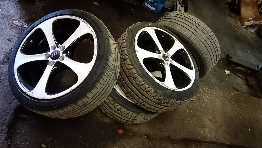 Джанти 18ски със 2нови гуми