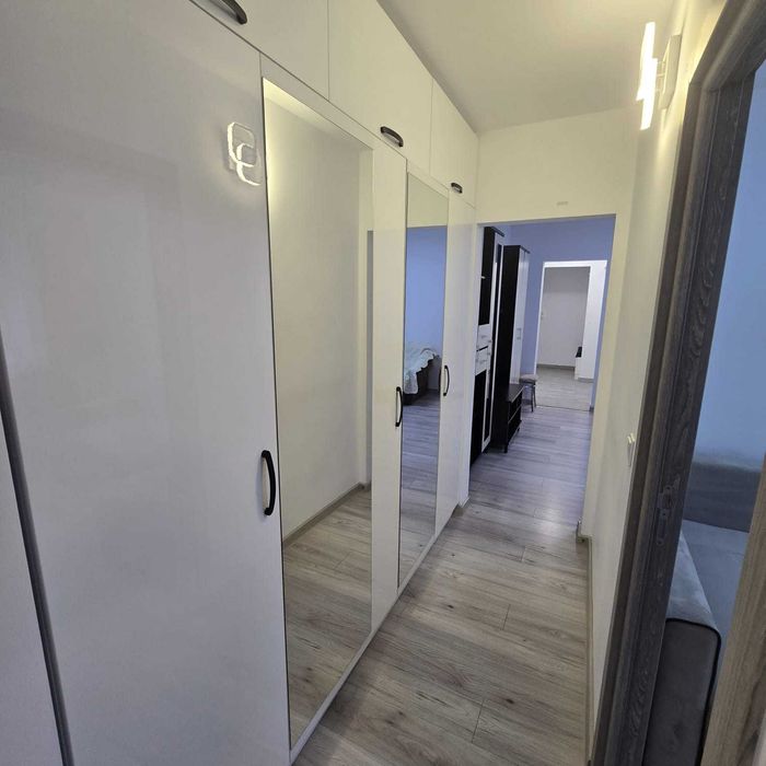 Iasi Alexandru Piata Voievozilor 3 semidecomandate 119000 euro