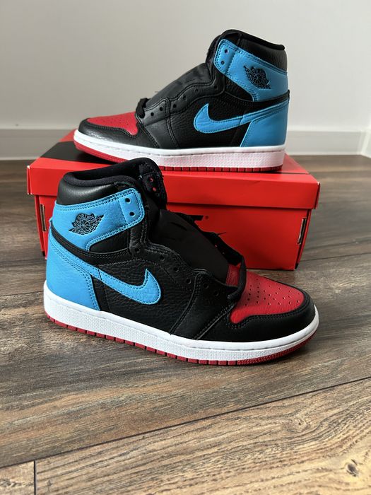 Jordan 1 Womans High OG “Unc to Chicago”