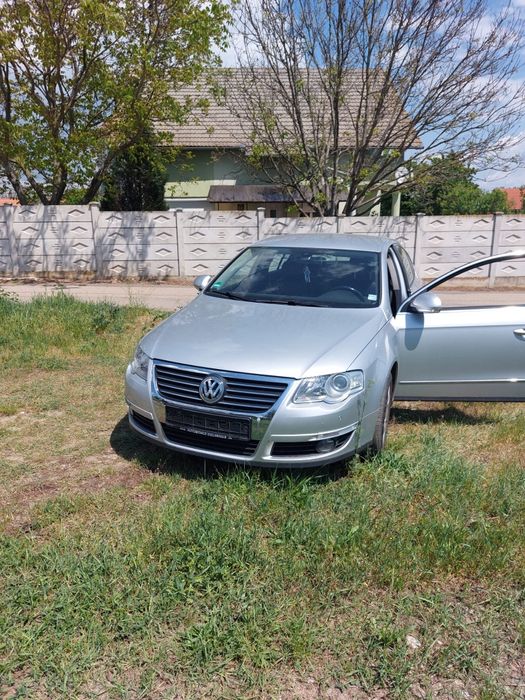 Vând Vw Passat B6 1.6 6 trepte