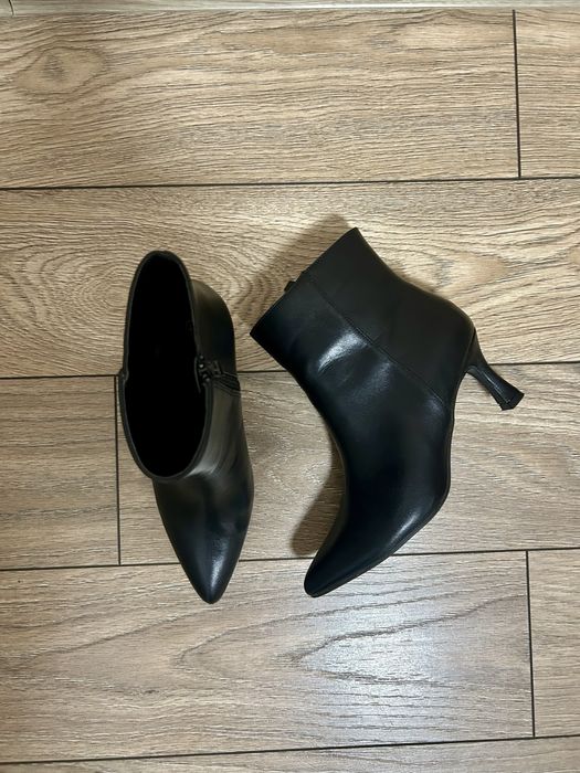 Боти Answear Lab 37 номер