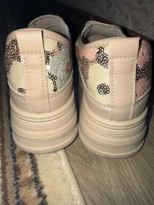 Дамски обувки на платформа 38н