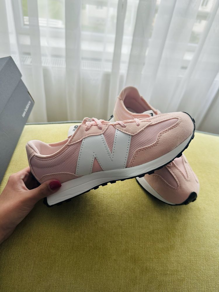 New balance маратонки