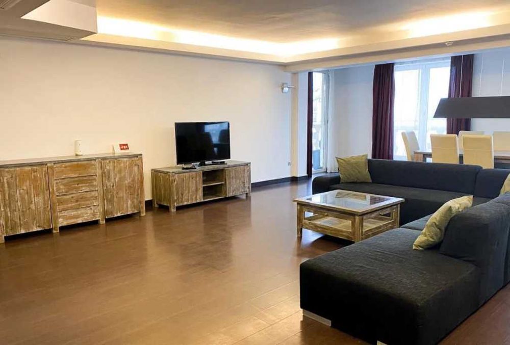 Дава се под наем Тристаен апартамент в Пловдив, Тракия - 88 кв.м за 260.1 € - Снимка #1