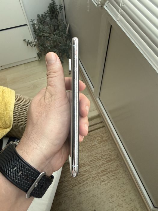 Iphone Xs MAX 64 gb в отлично състояние