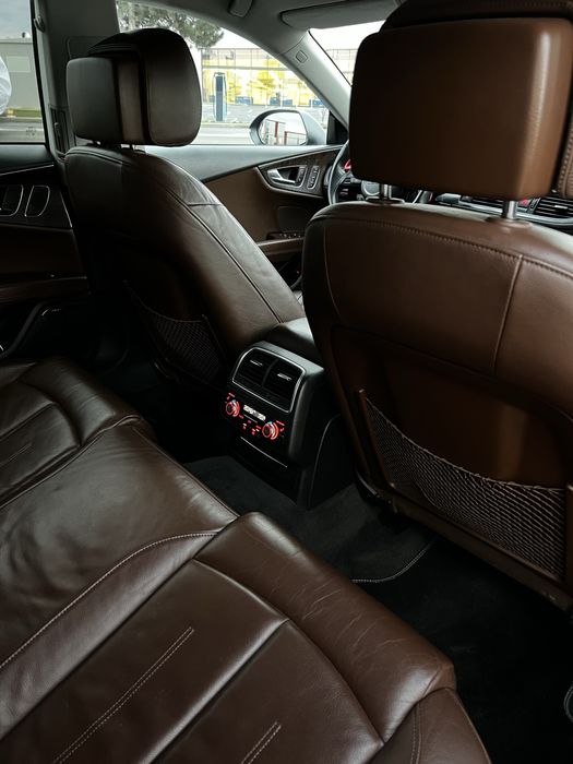 Vând/schimb Audi a7!