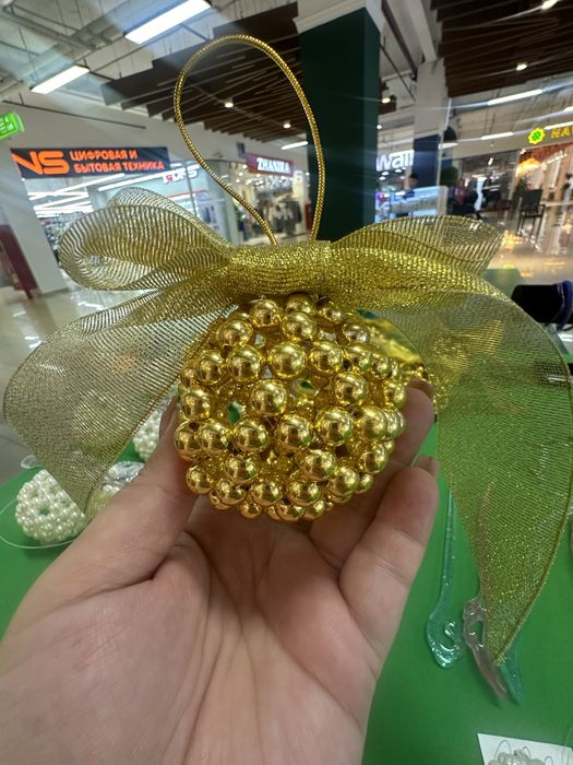 Новогодние шары из бусин