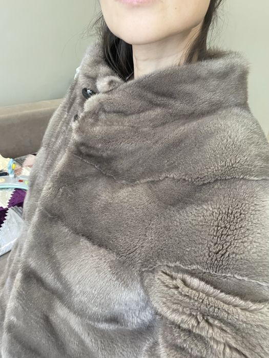 Продам норковую шубу в хорошем состоянии