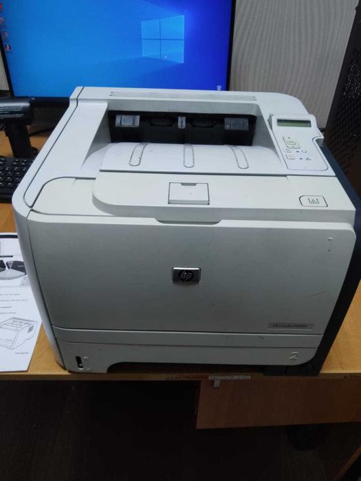 продам Принтер HP LaserJet P2055d Б/У