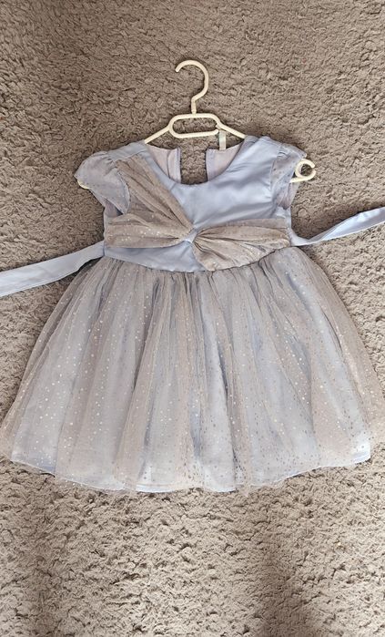 Rochie deosebita pt fetite